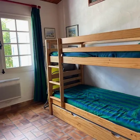 Holiday home Maison Calme 7 Pers - Wifi & Parking - Fr-1-823-154